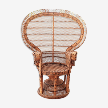 Electric chair in rattan