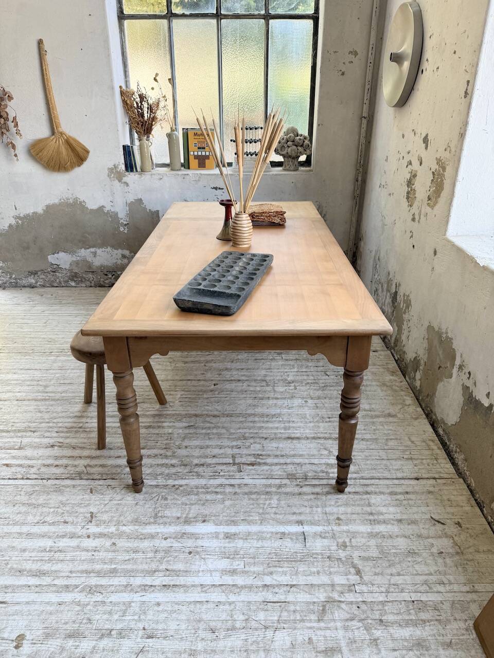 Table de ferme noyer à rallonges 150-250cm