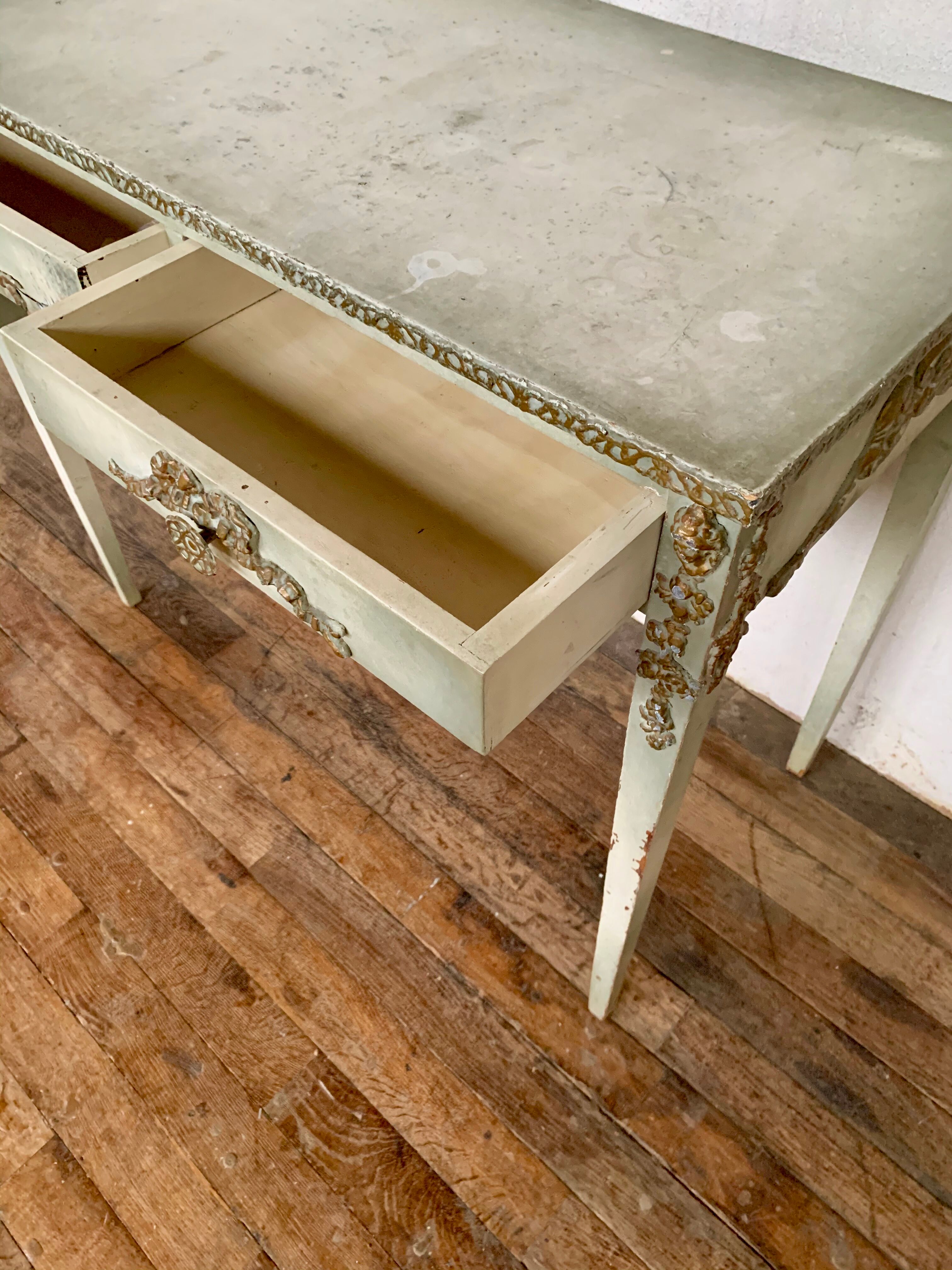 Console, Louis XVI style in pine with original grey patina