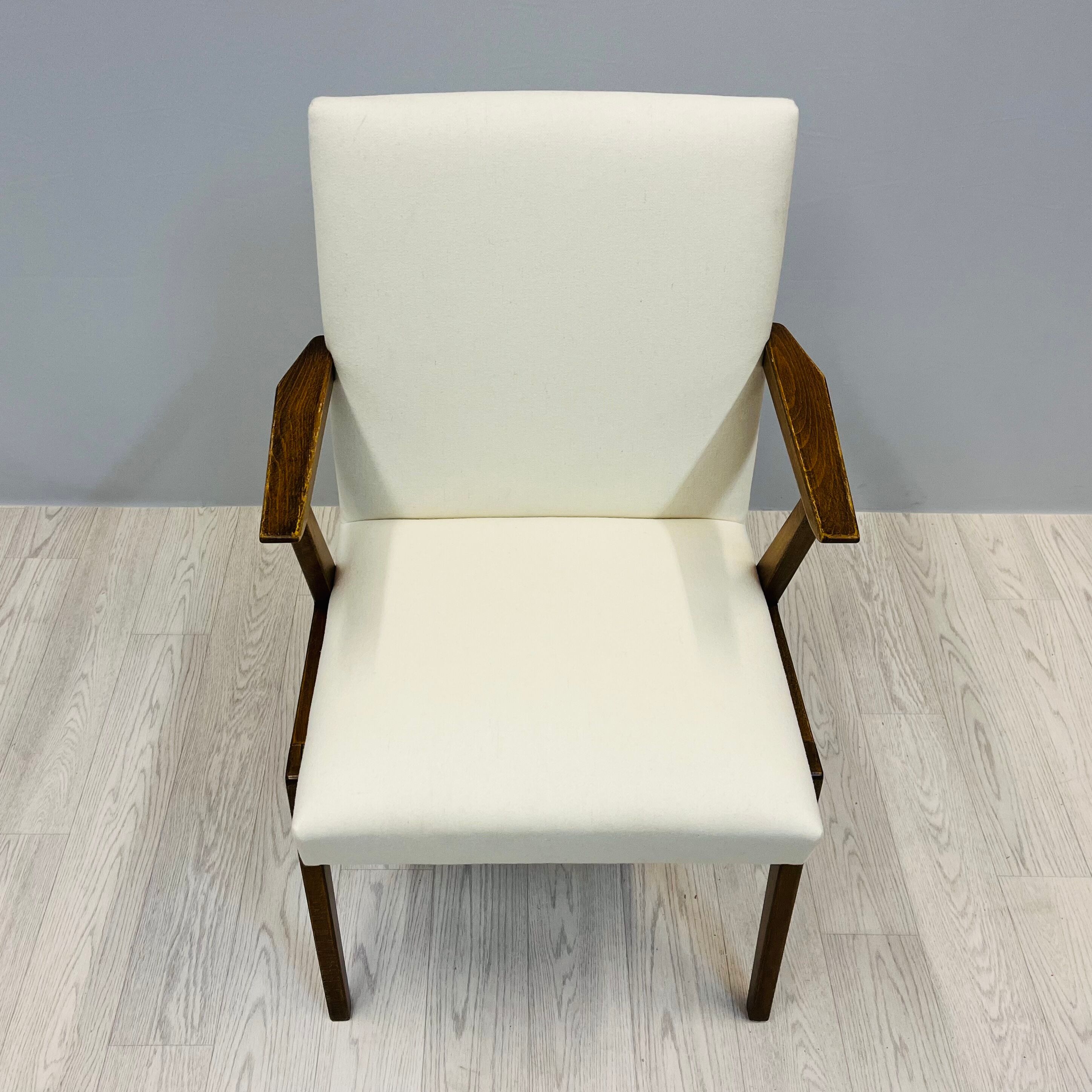 Fauteuil en blanc