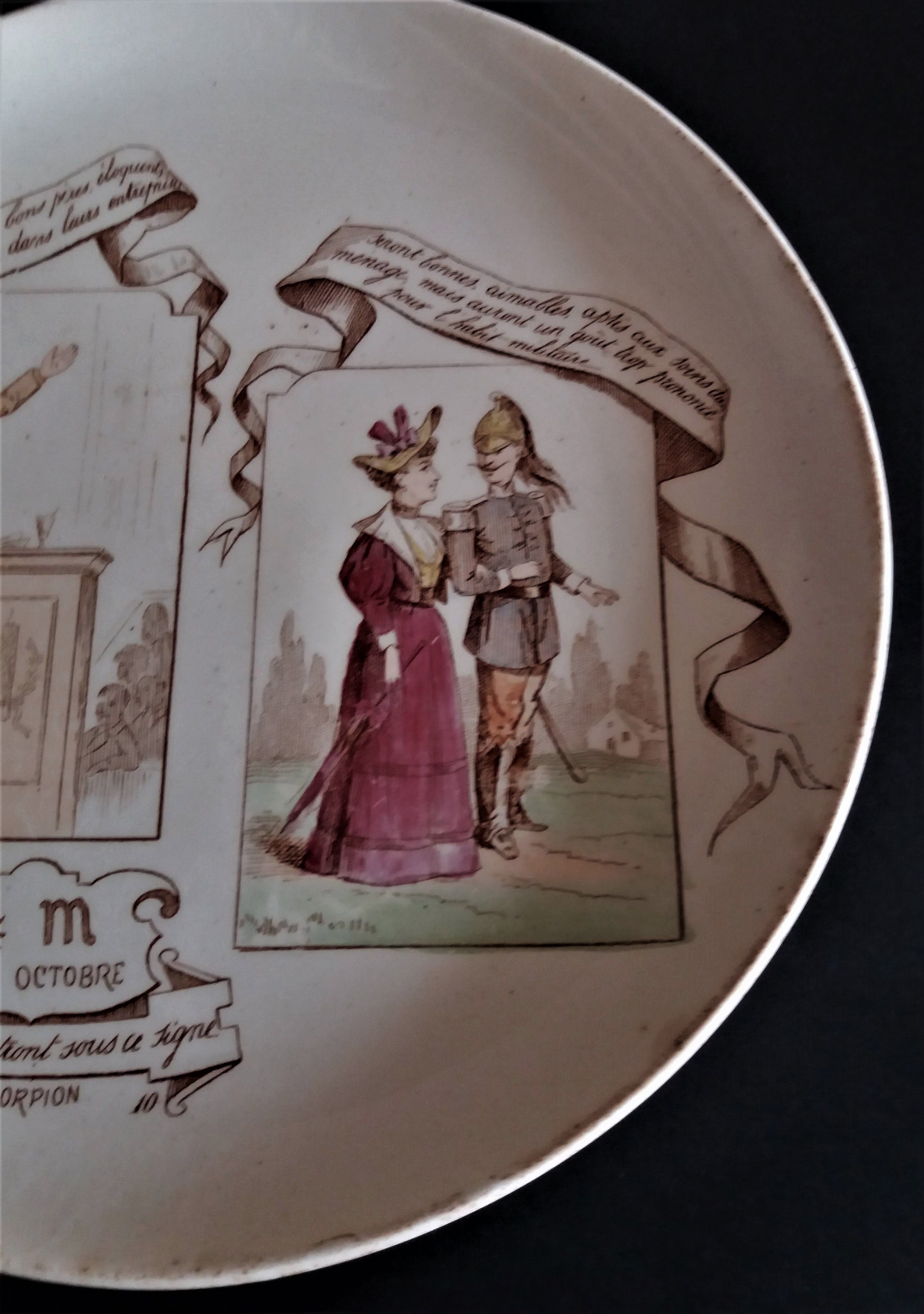 Plate themed horoscopes sign of the scorpion Creil and Montereau End 19th
