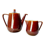 Villeroy & Boch coffee maker and milk jug