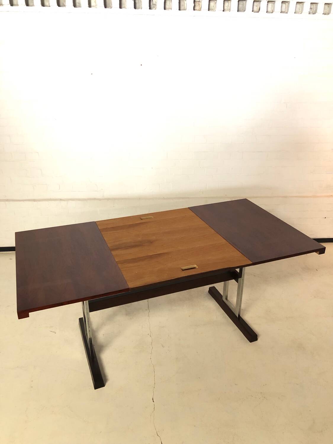 Rio rosewood dining room table circa 1970
