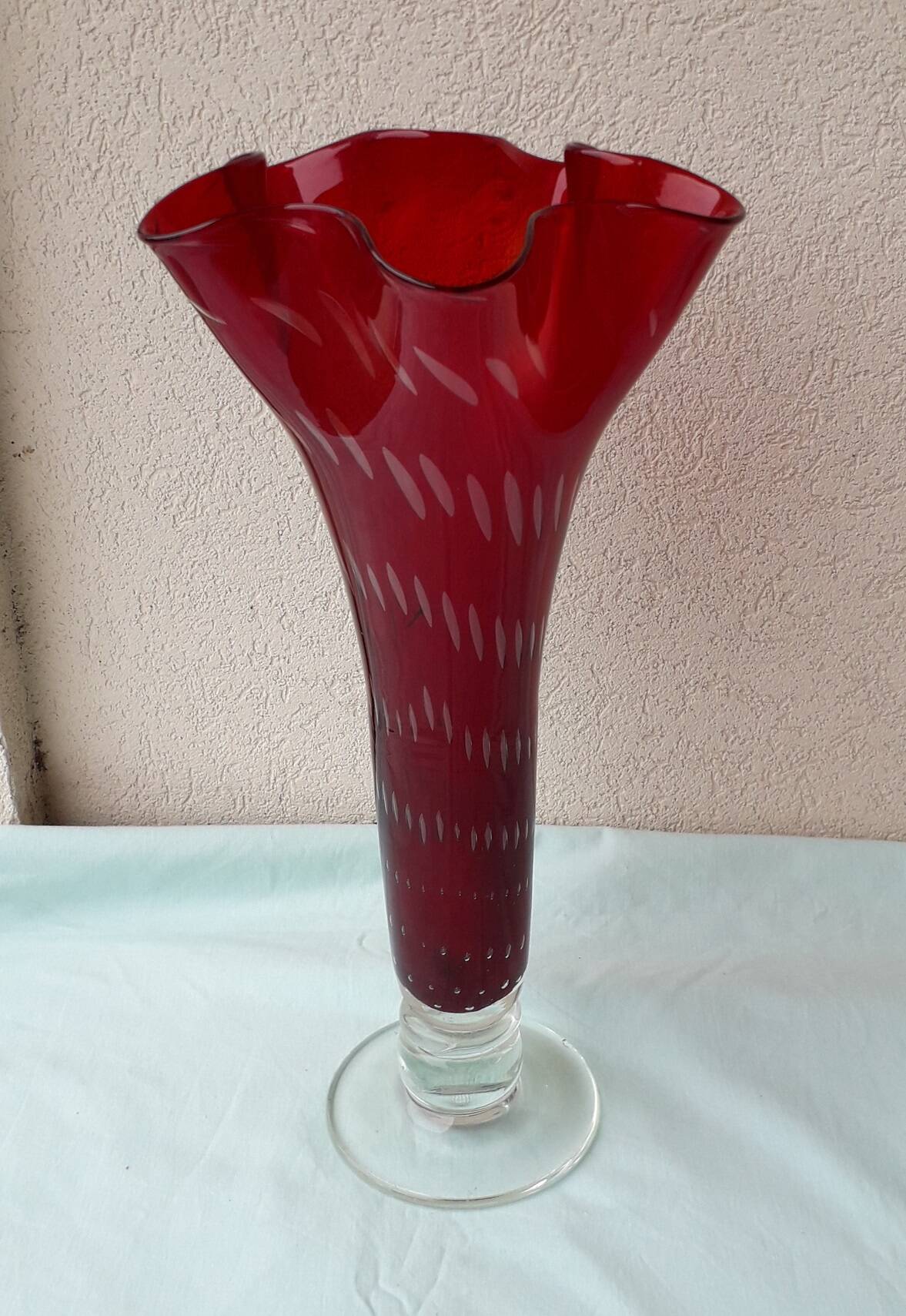 Red glass vase