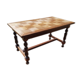 Table bois vintage à motif damier