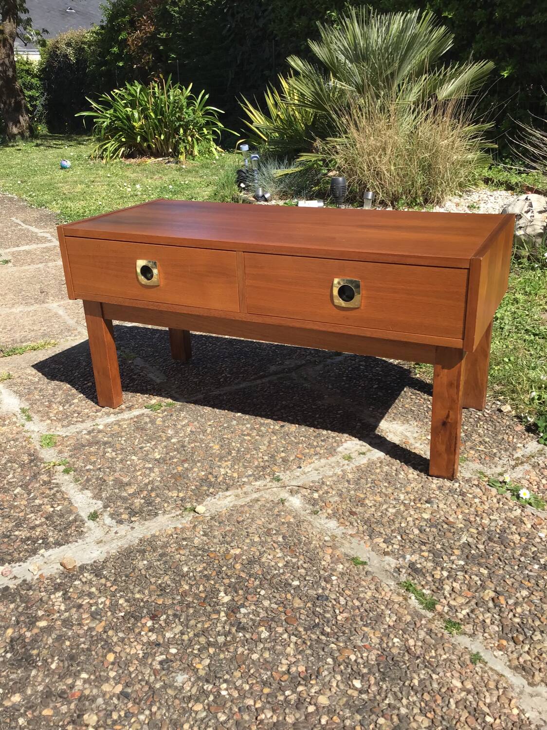 Vintage chest of drawers