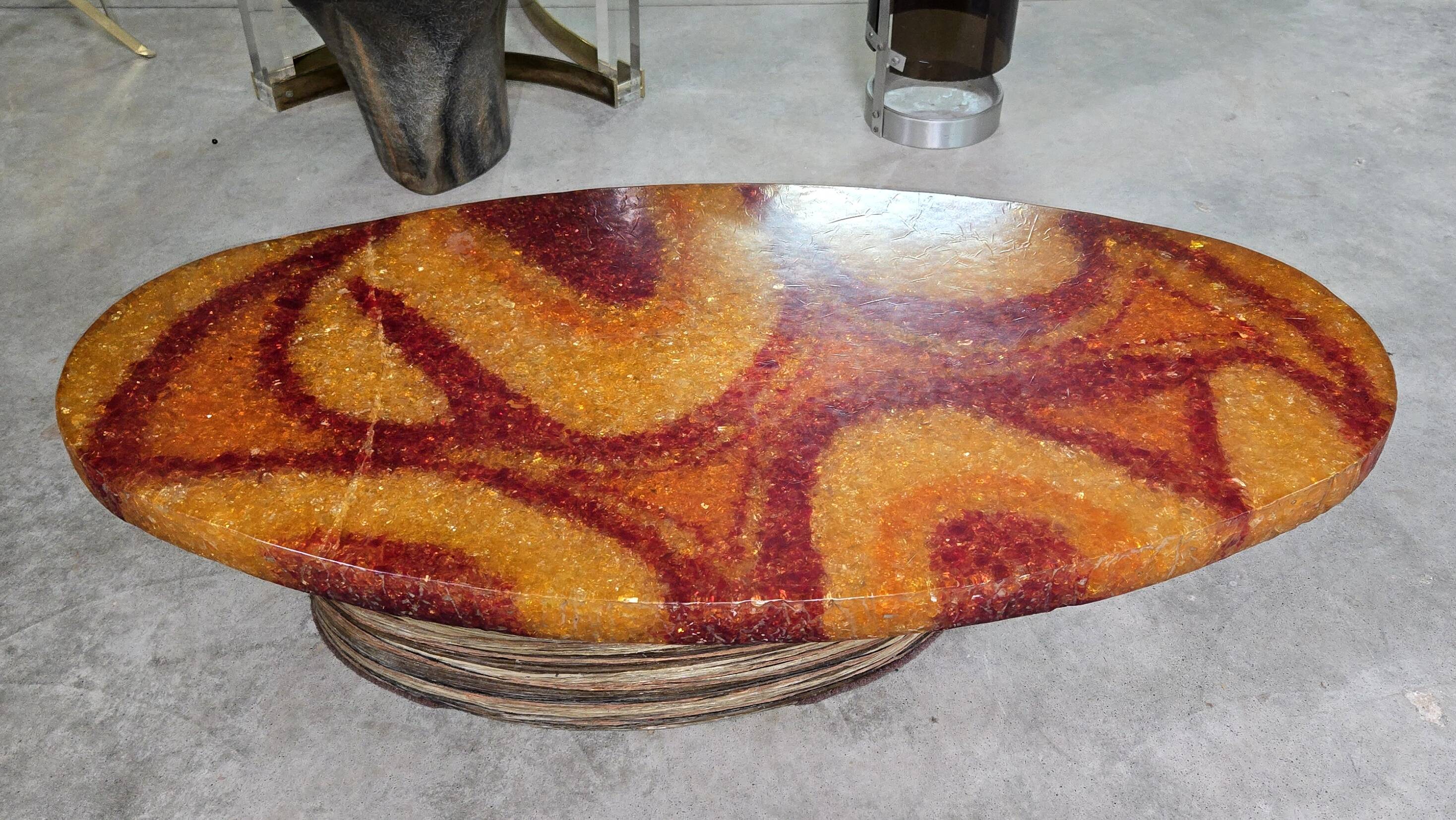 Accolay - Large designer coffee table in resin – Abstract decor – 1970s