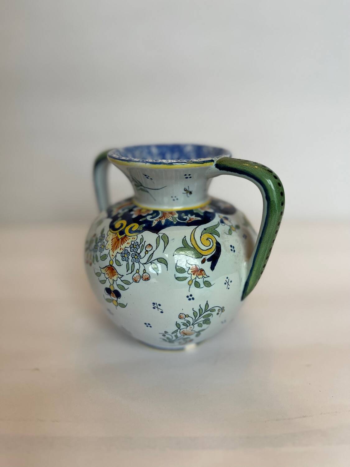 Riva Bella earthenware vase 1896