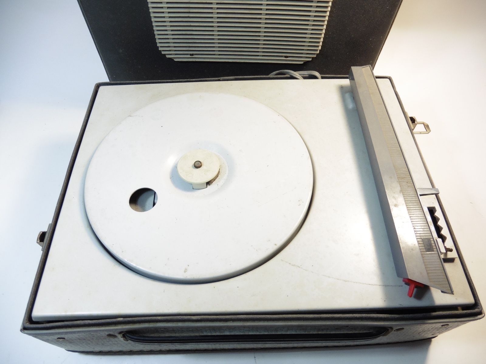 Record player old tube amp