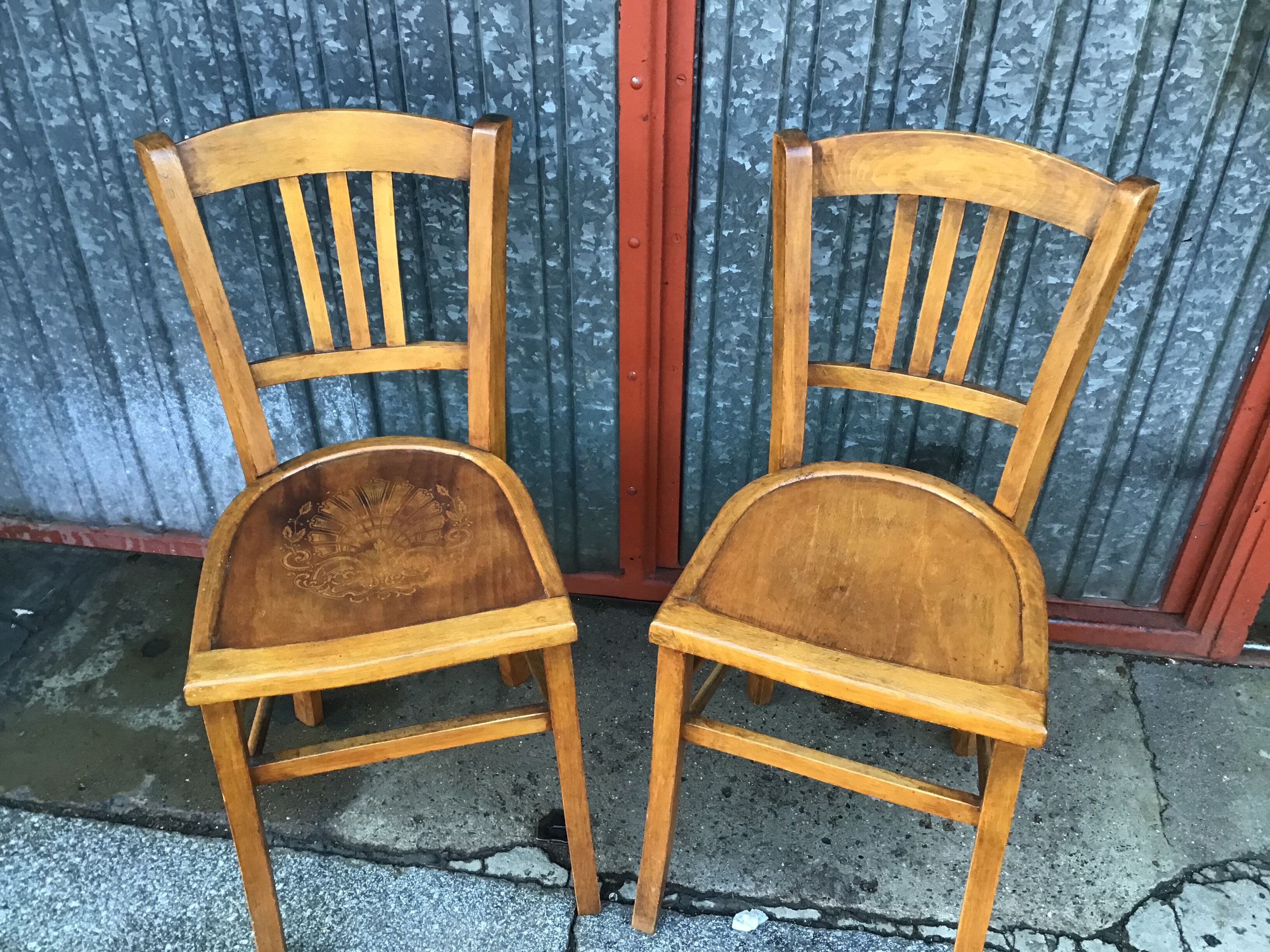 Lot of 2 wooden bistro chairs 1950