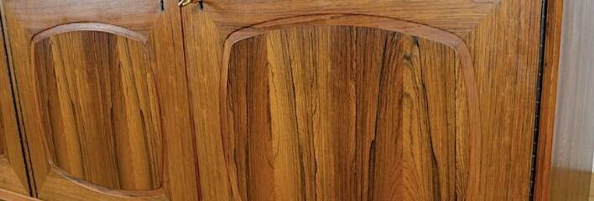 Enfilade scandinave vintage en palissandre
