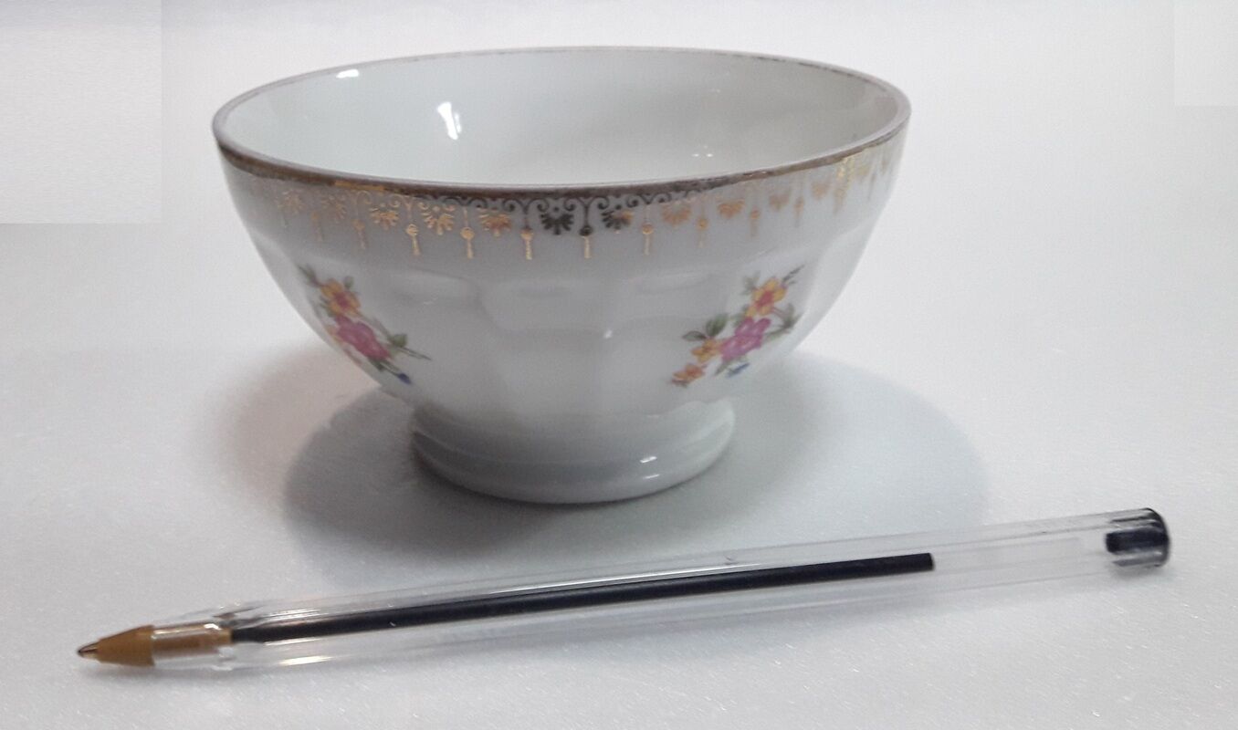Small porcelain bowl F D Chauvigny France