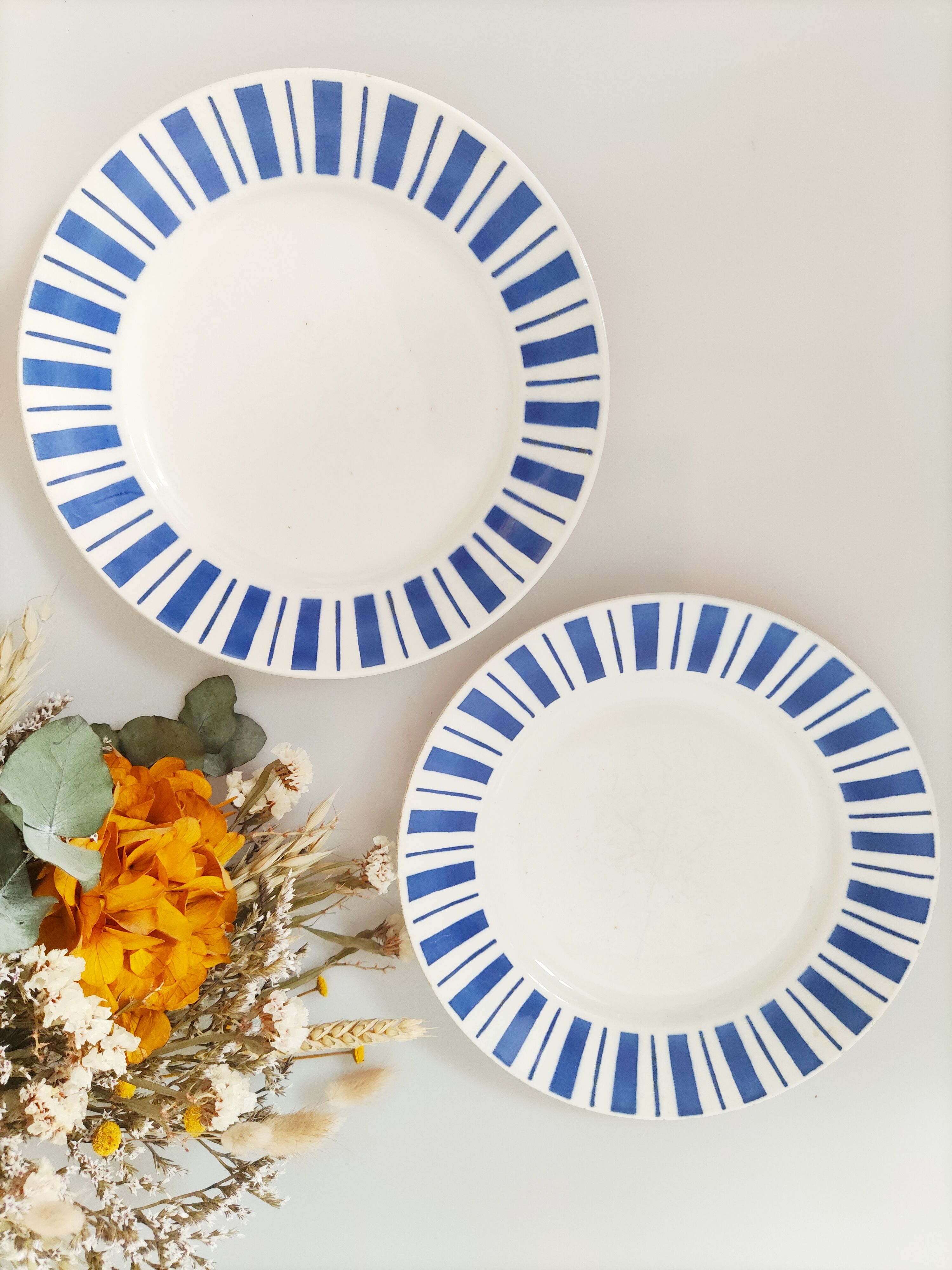 Set of 4 antique porcelain plates