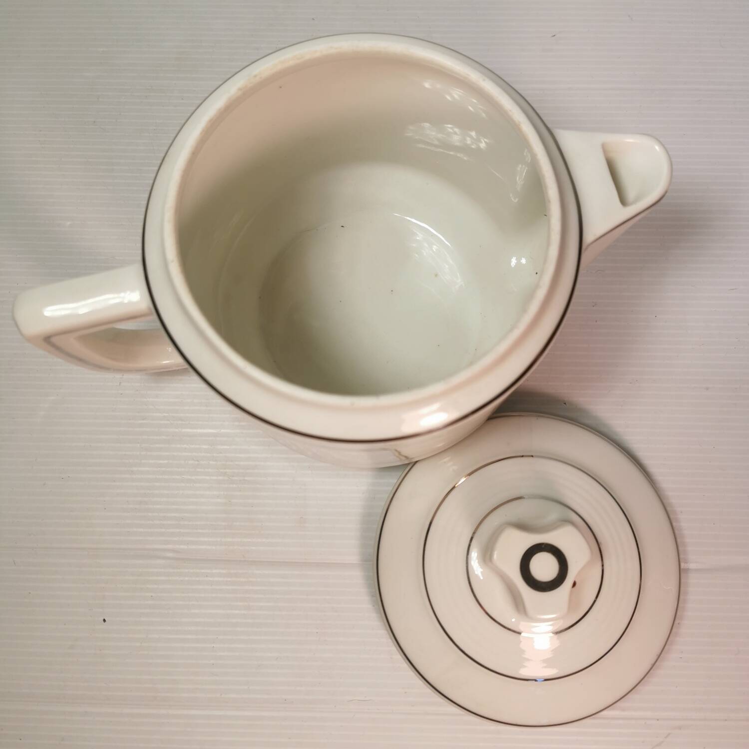 Vintage art deco teapot coffee maker. pillivuyt French porcelain