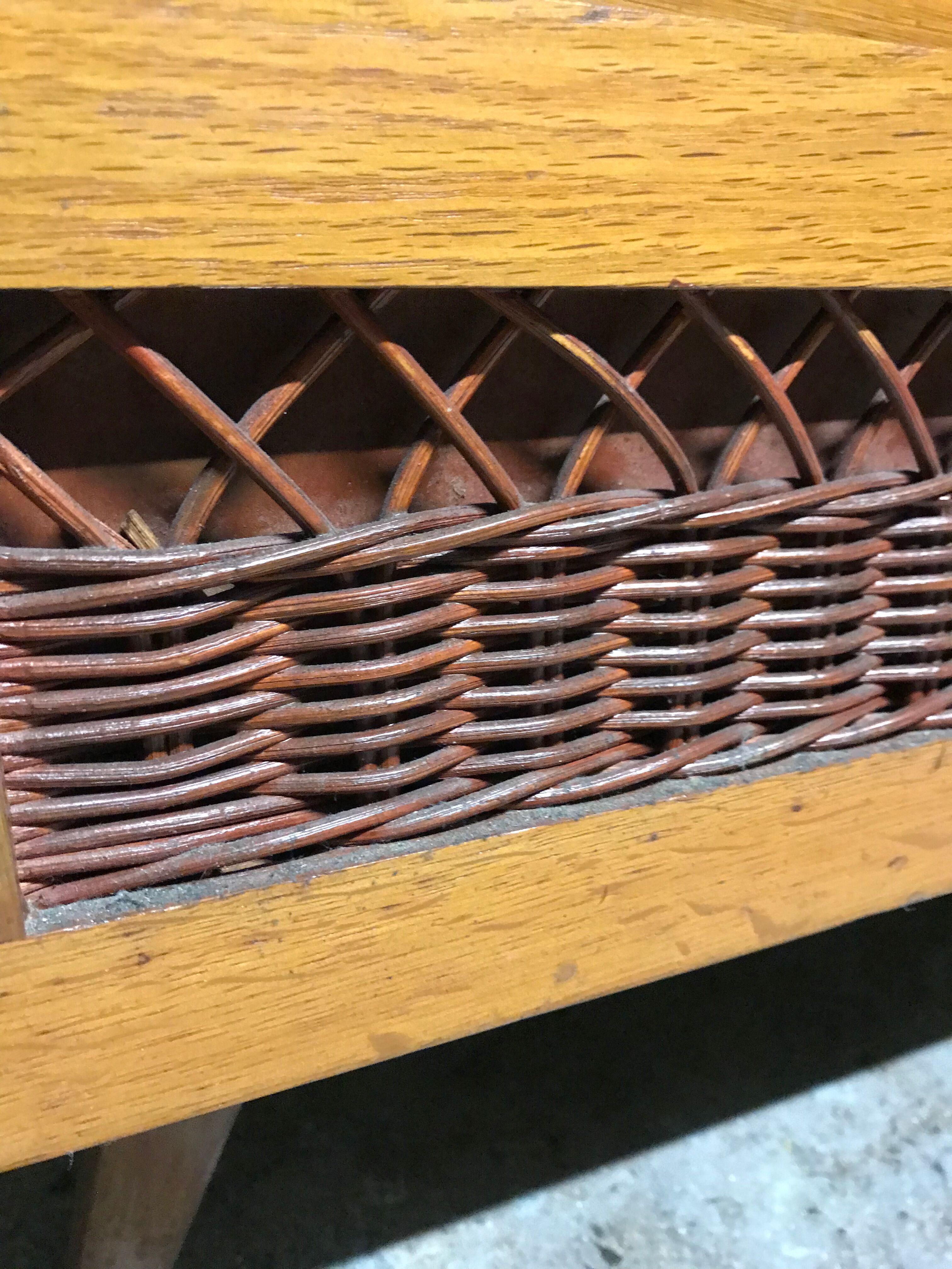 Commode vintage osier tressé
