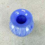 Vase en verre soufflé bleu