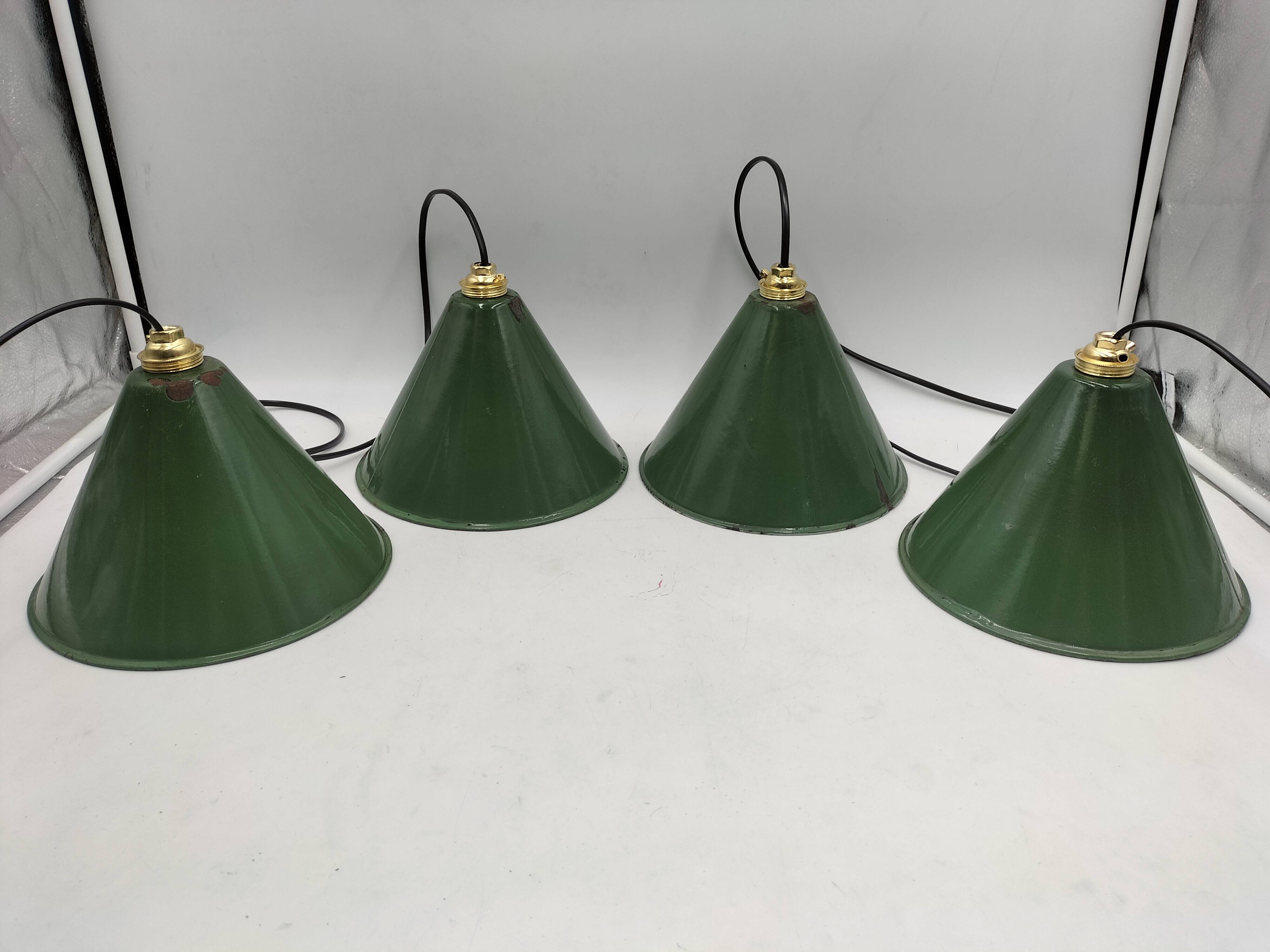Enamelled sheet metal cone suspensions
