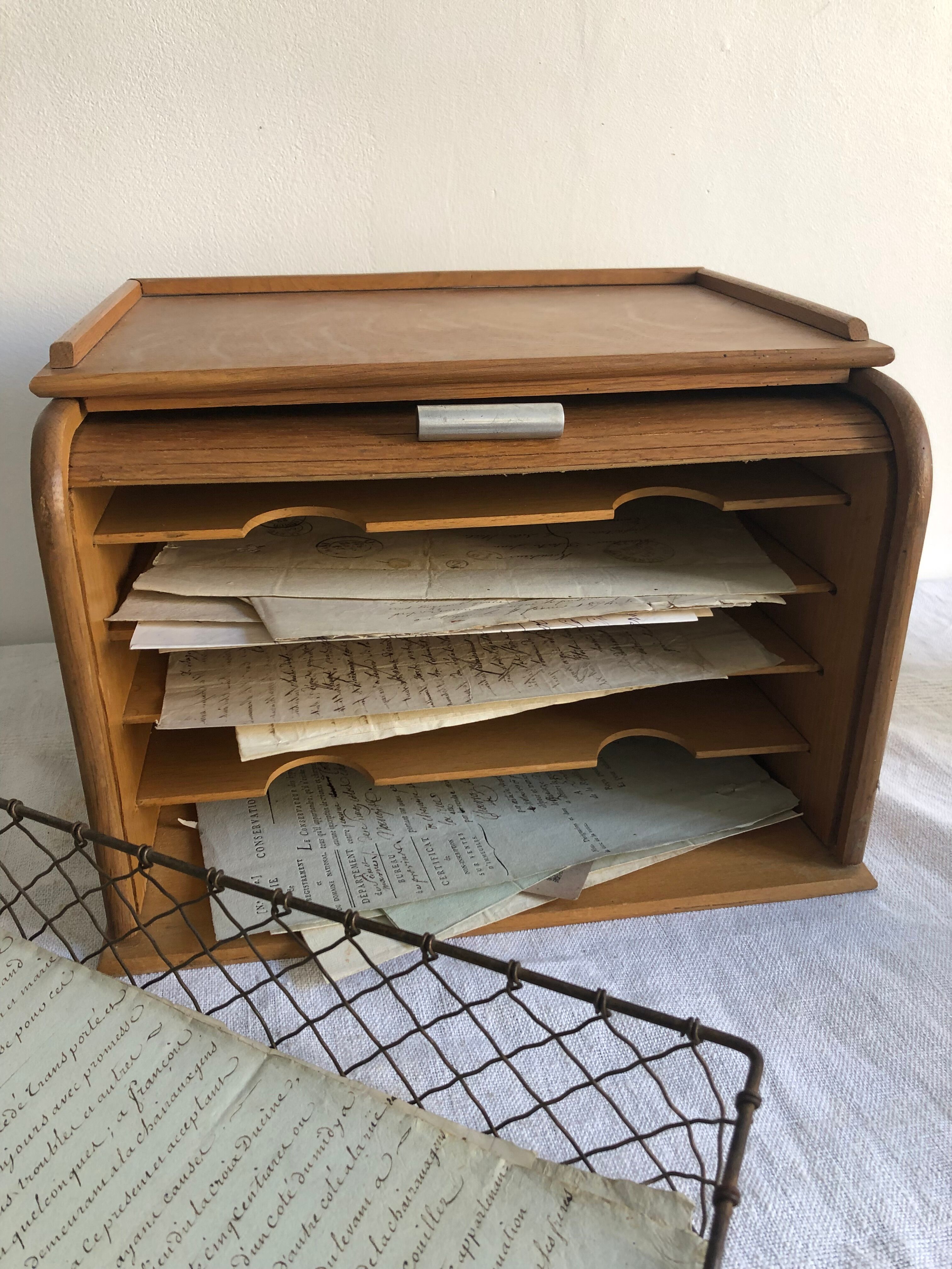 Trieur à rideau, accessoire de bureau