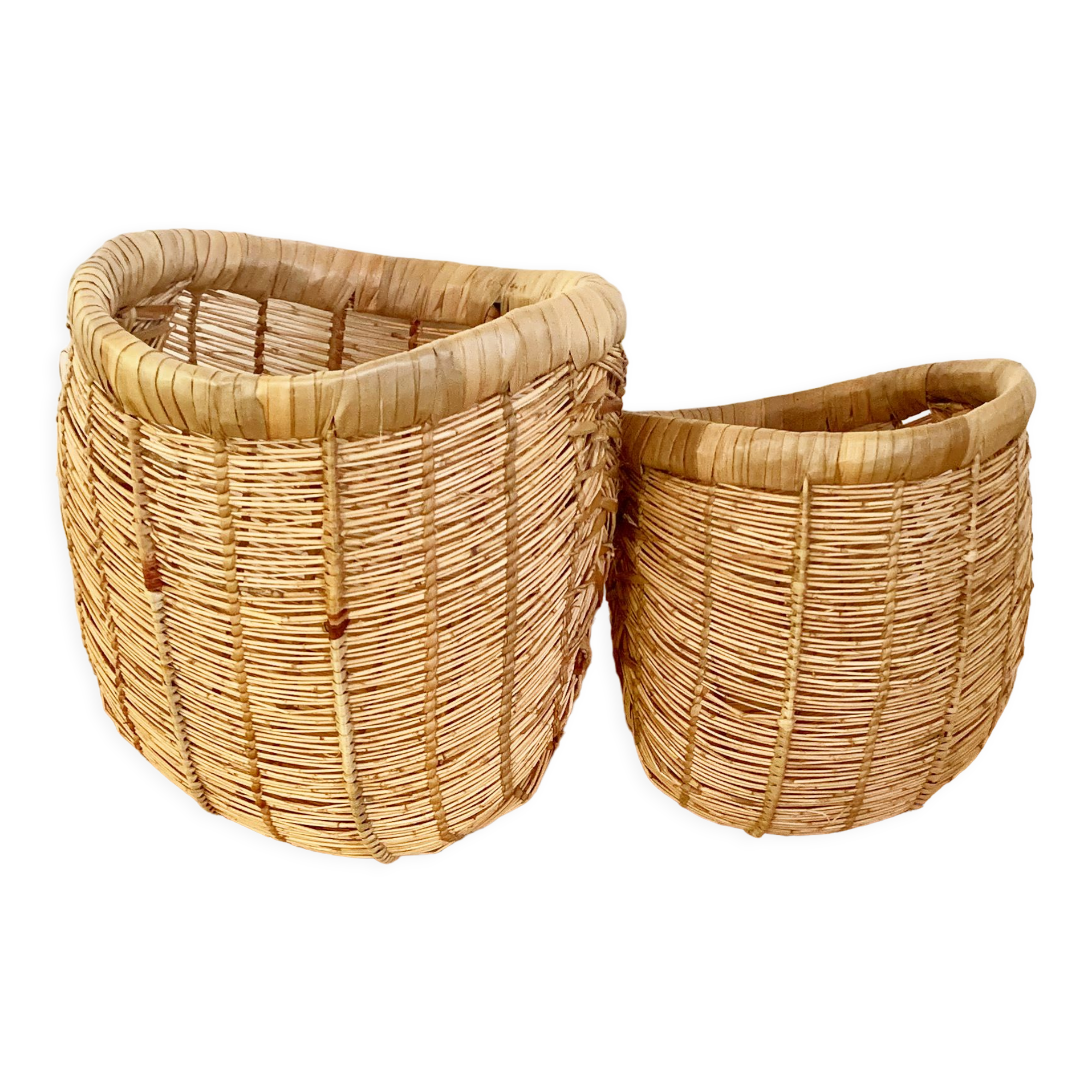 Vintage rattan corner baskets