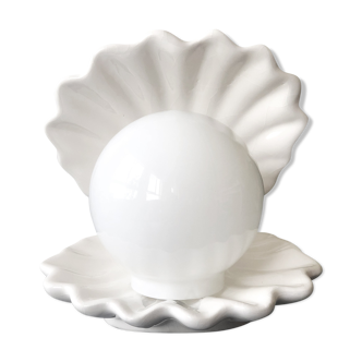 Shell lamp