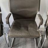 Set of 6 Uno chairs in grey leather on tubular chrome cantilevered frames