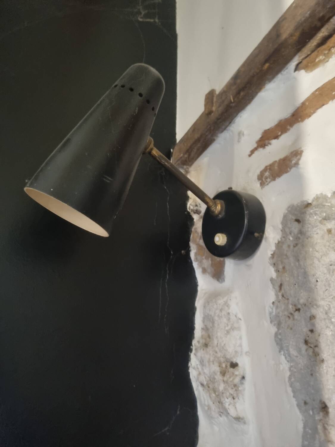 Pierre Guariche wall light