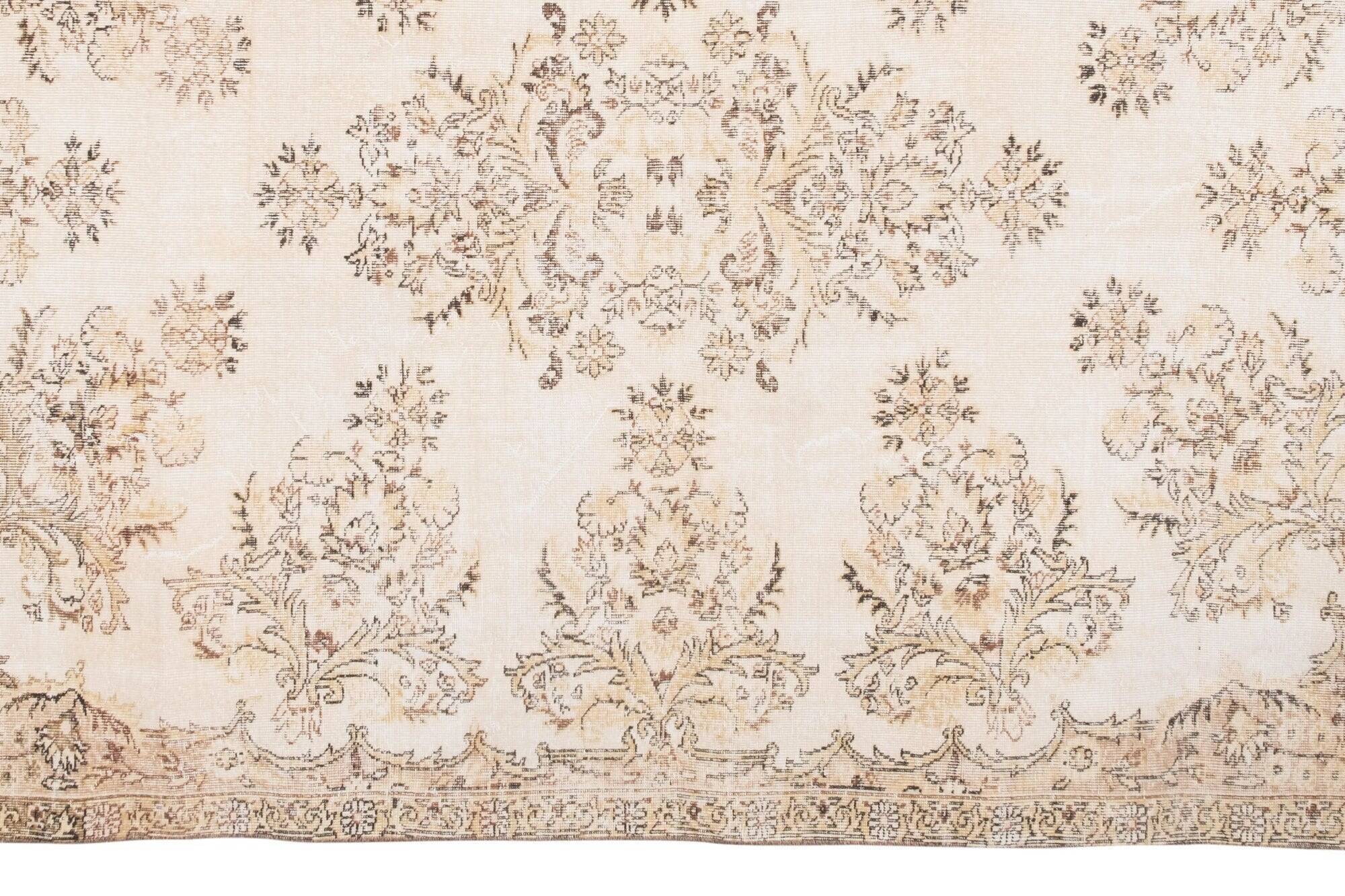 Vintage Turkish Oushak rug 211x320 cm