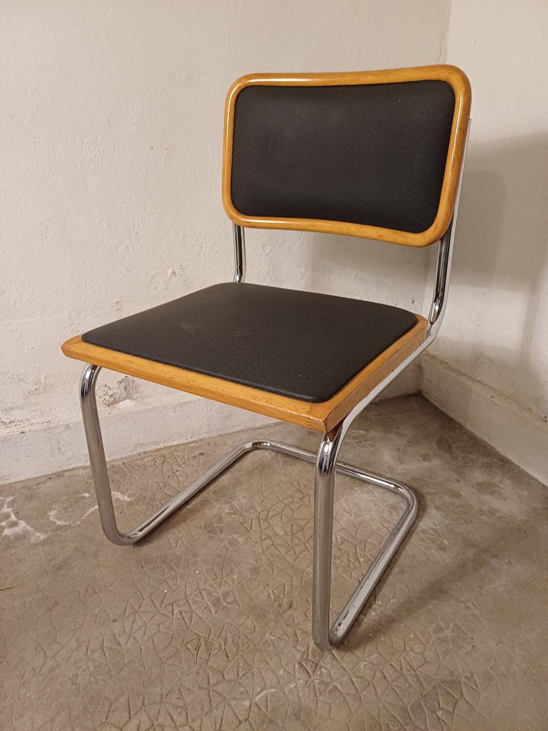 Cesca Breuer b32 chair
