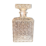 Carafe en verre ciselé
