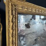 Paire De Miroirs Du Début Du XIXe En Bois Doré De Style Louis XVI