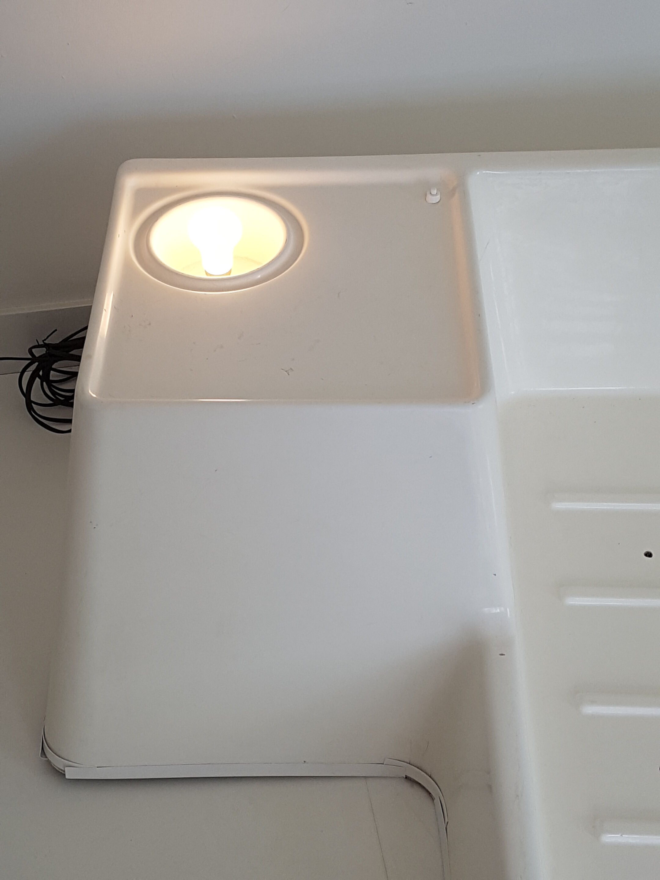 Lit en fibre de verre de Marc Held pour Prisunic 1970