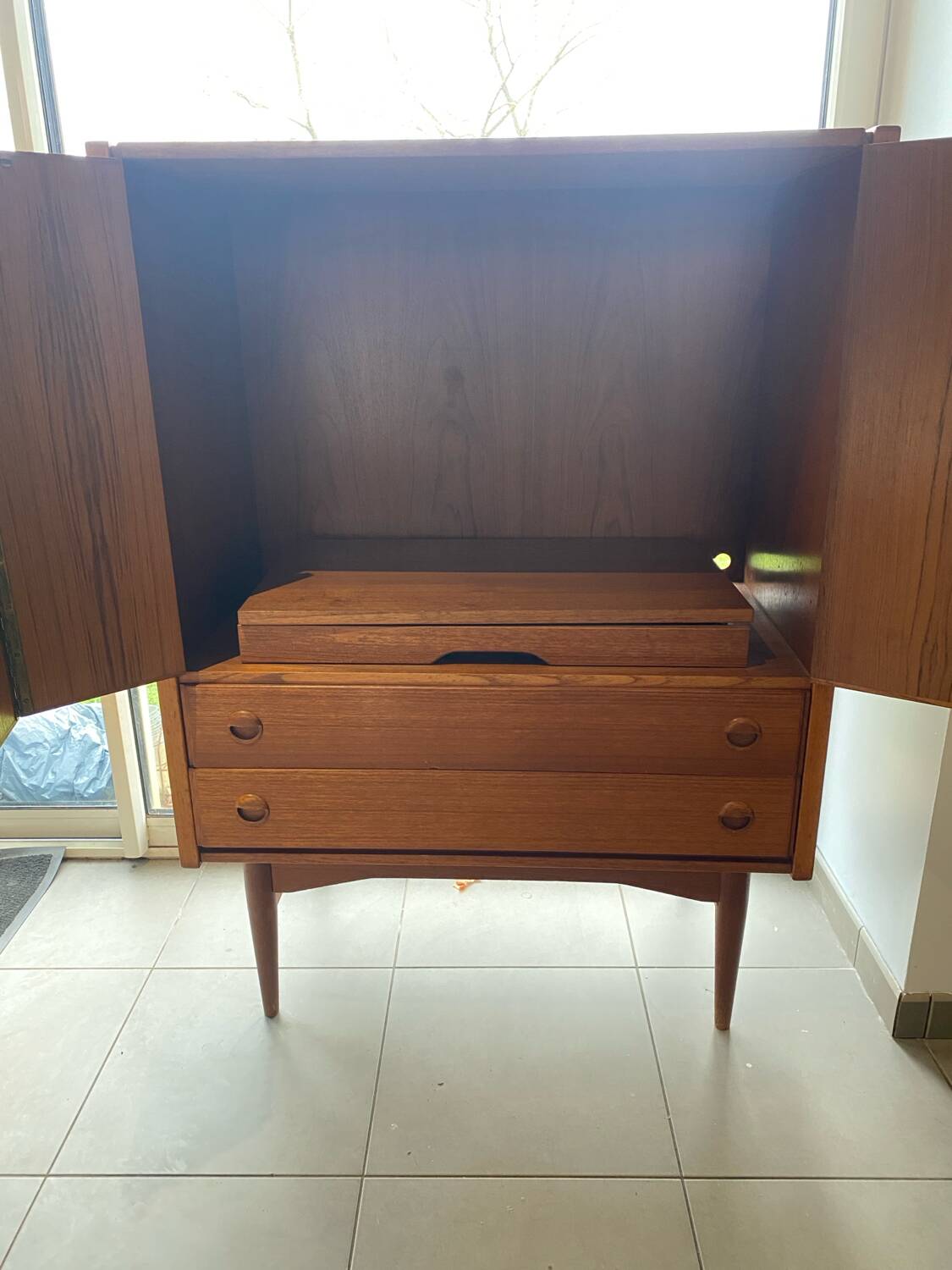 Vintage teak TV unit – 1960s