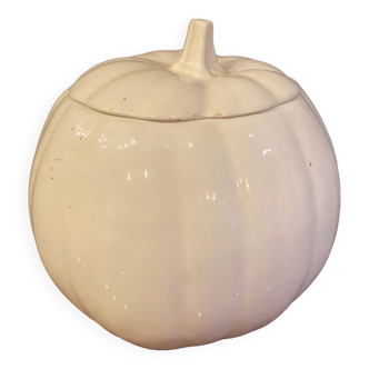 White earthenware pumpkin-shaped candy