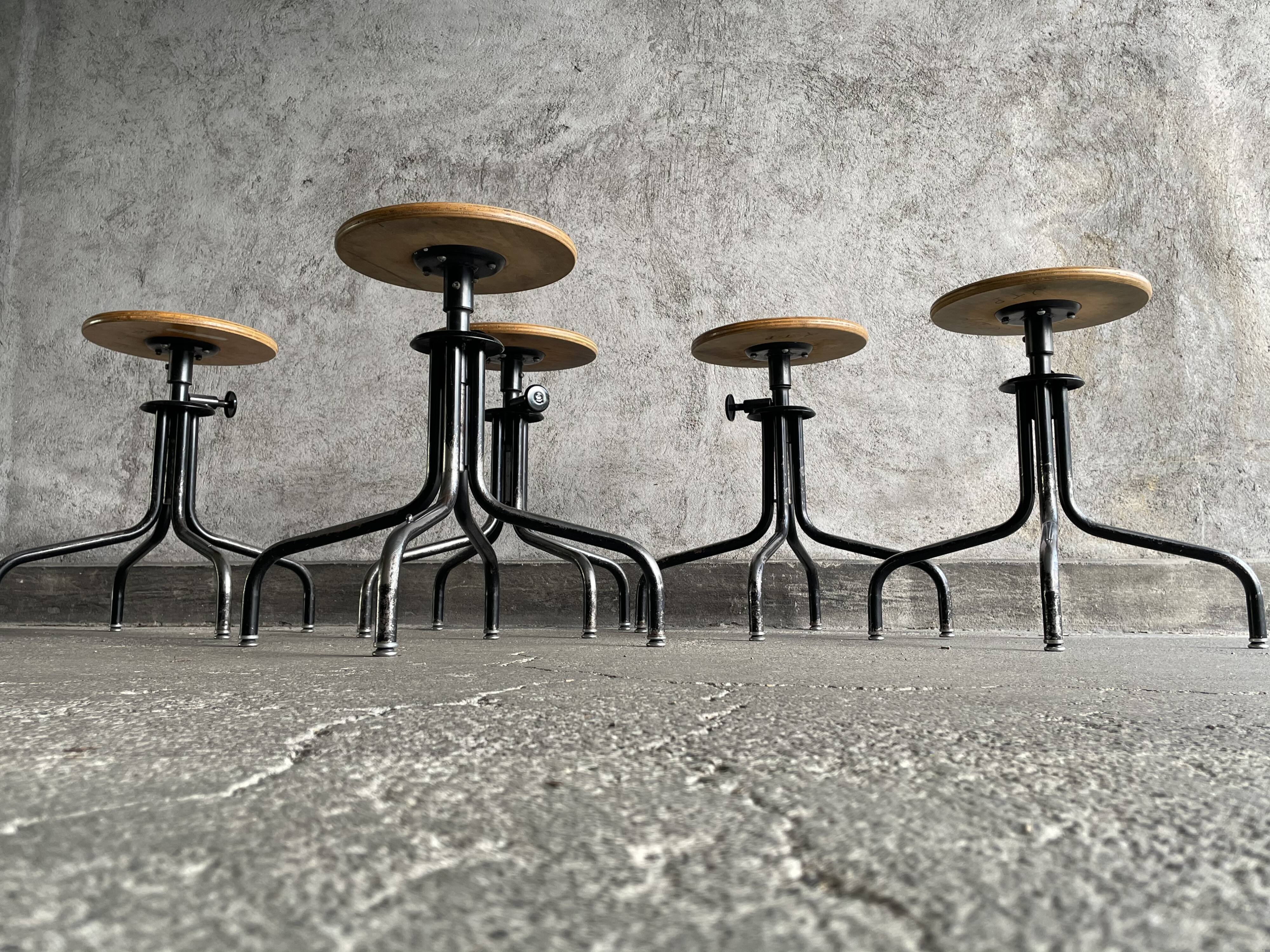 Set of 5 flambo adjustable industrial stools