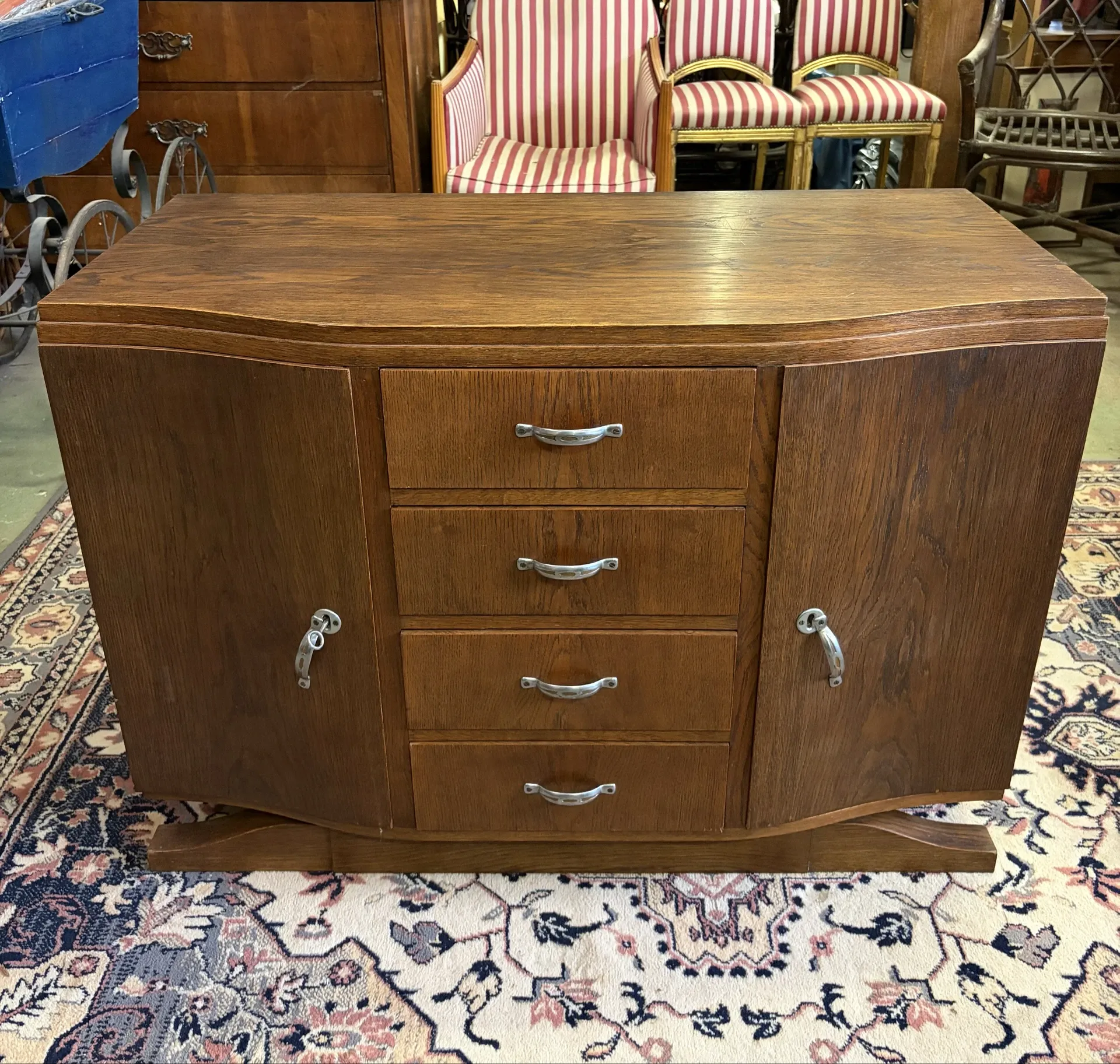 Vintage buffet
