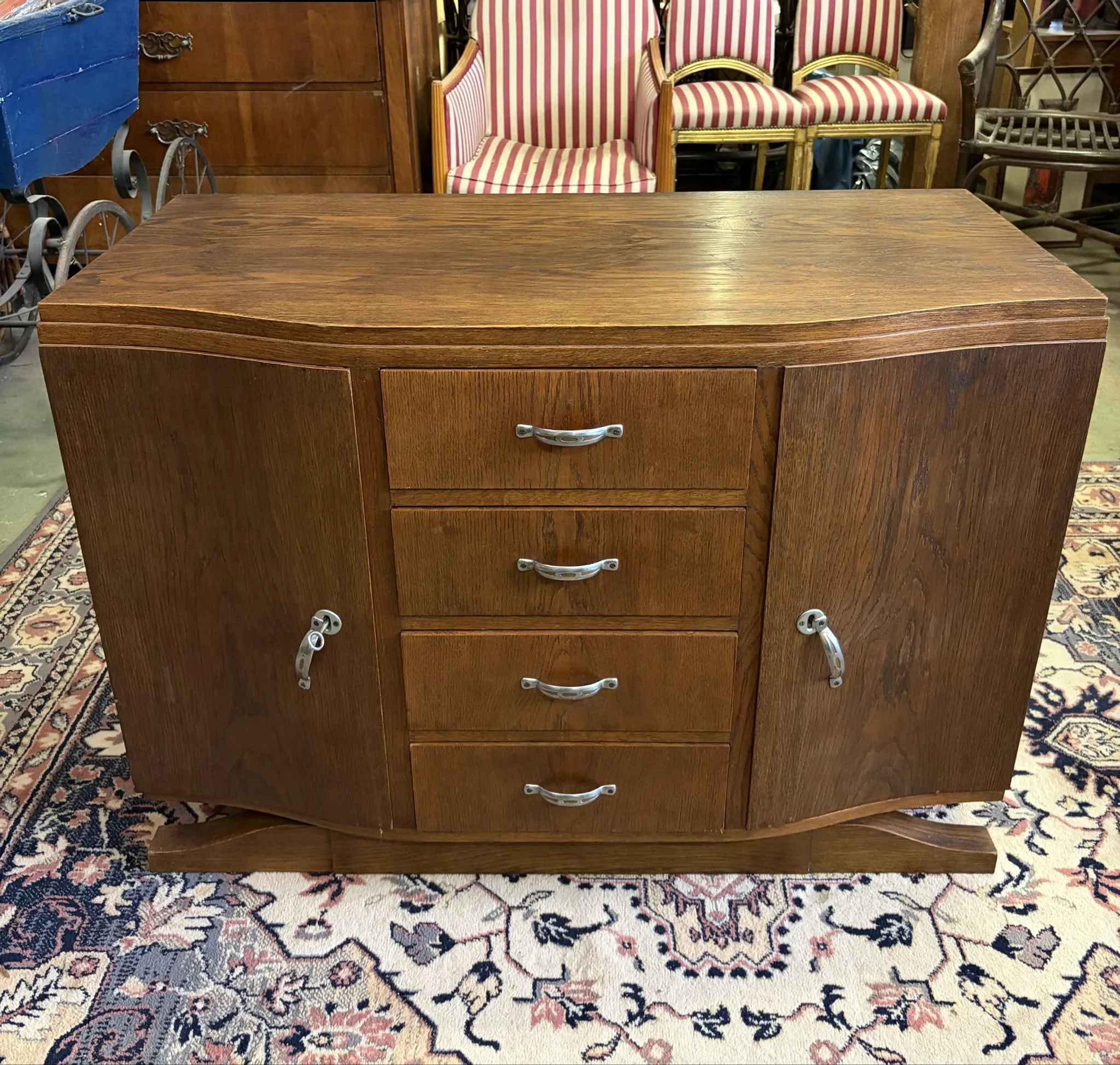 Buffet vintage