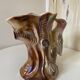 Kitsch Vase "Tree Trunk with Green Woodpecker" - Pink Iridescent Ceramic