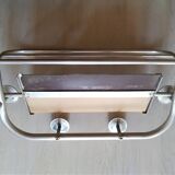 Peg aluminum and its mirror