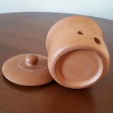 Terracotta pot