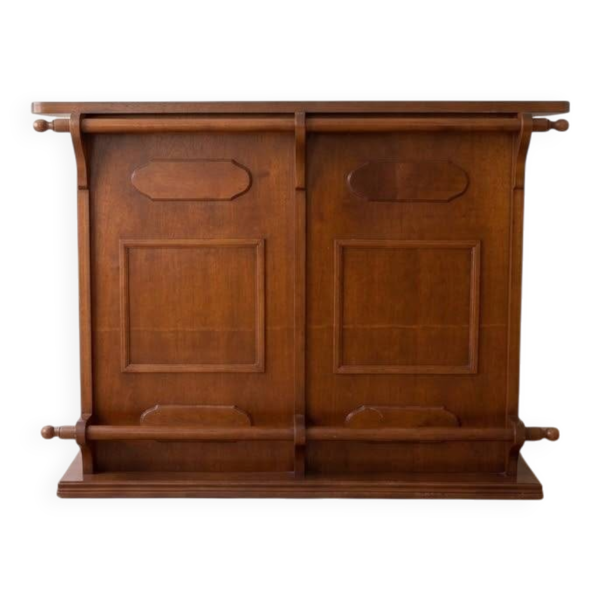 Meuble bar en bois massif style traditionnel