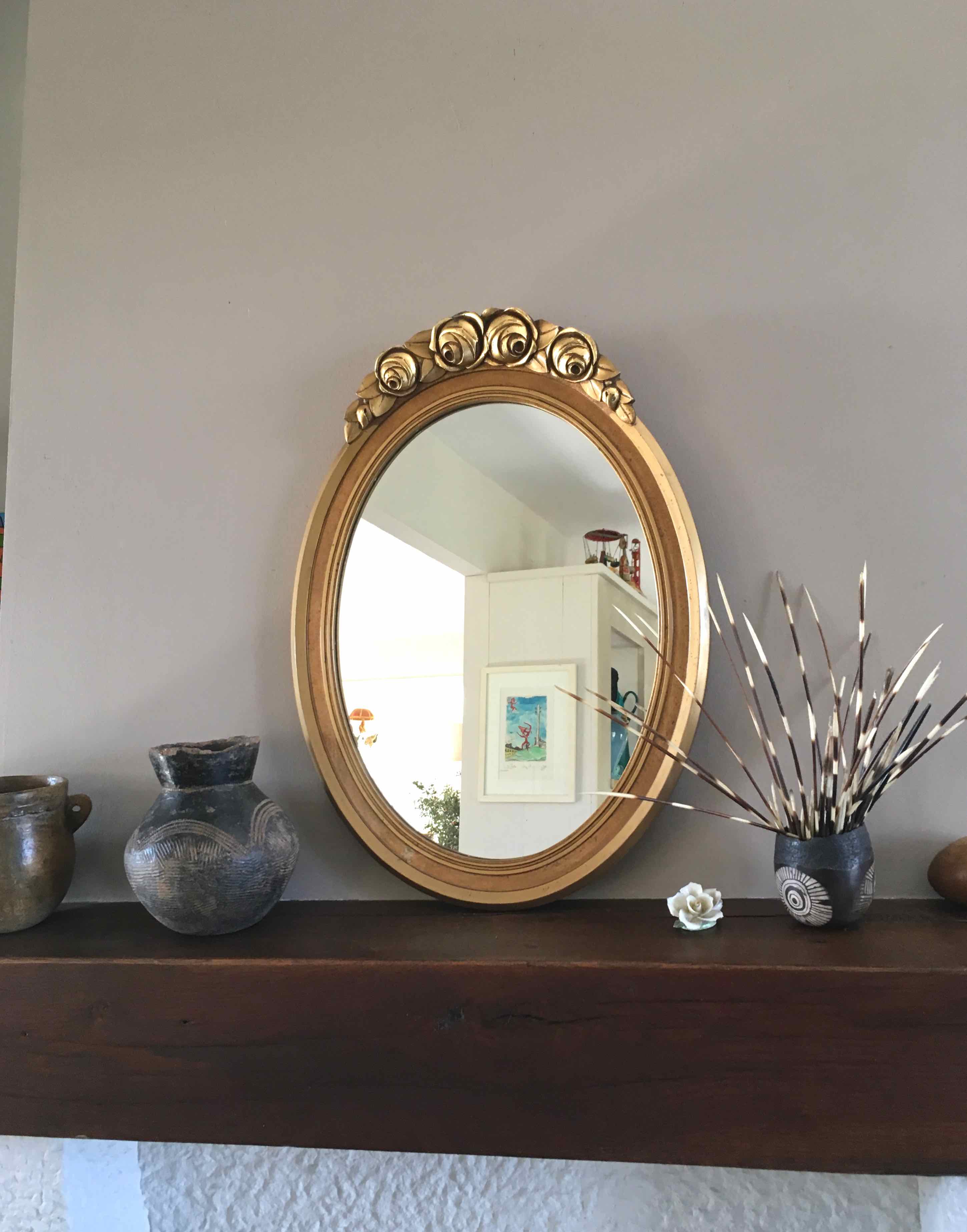 Oval mirror carved gilded wood