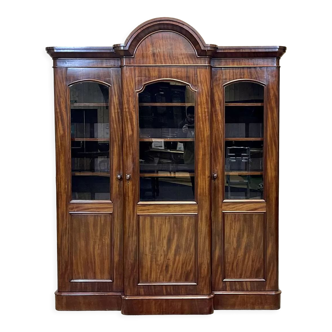 Victorian library nineteenth in mahogany