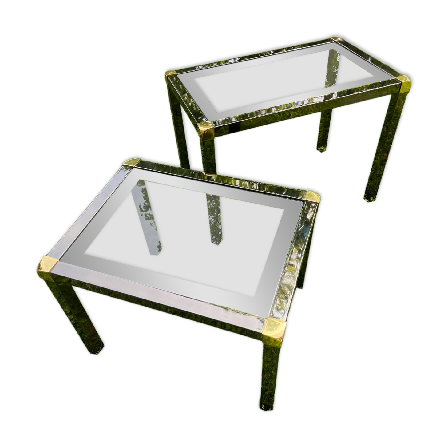 MARA coffee tables