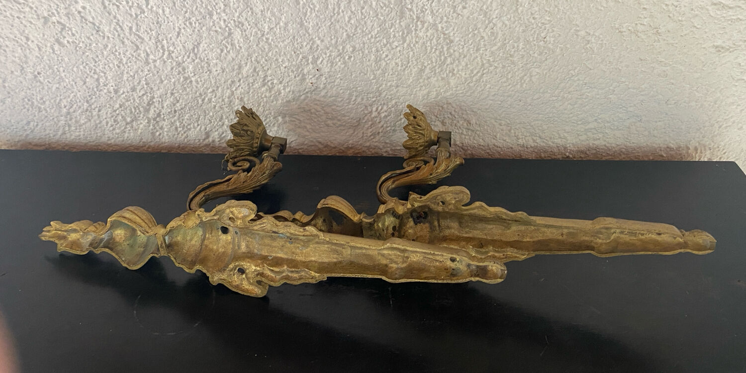 Paire d’appliques murales en bronze XIX