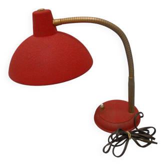 Lampe de bureau vintage rouge orientable