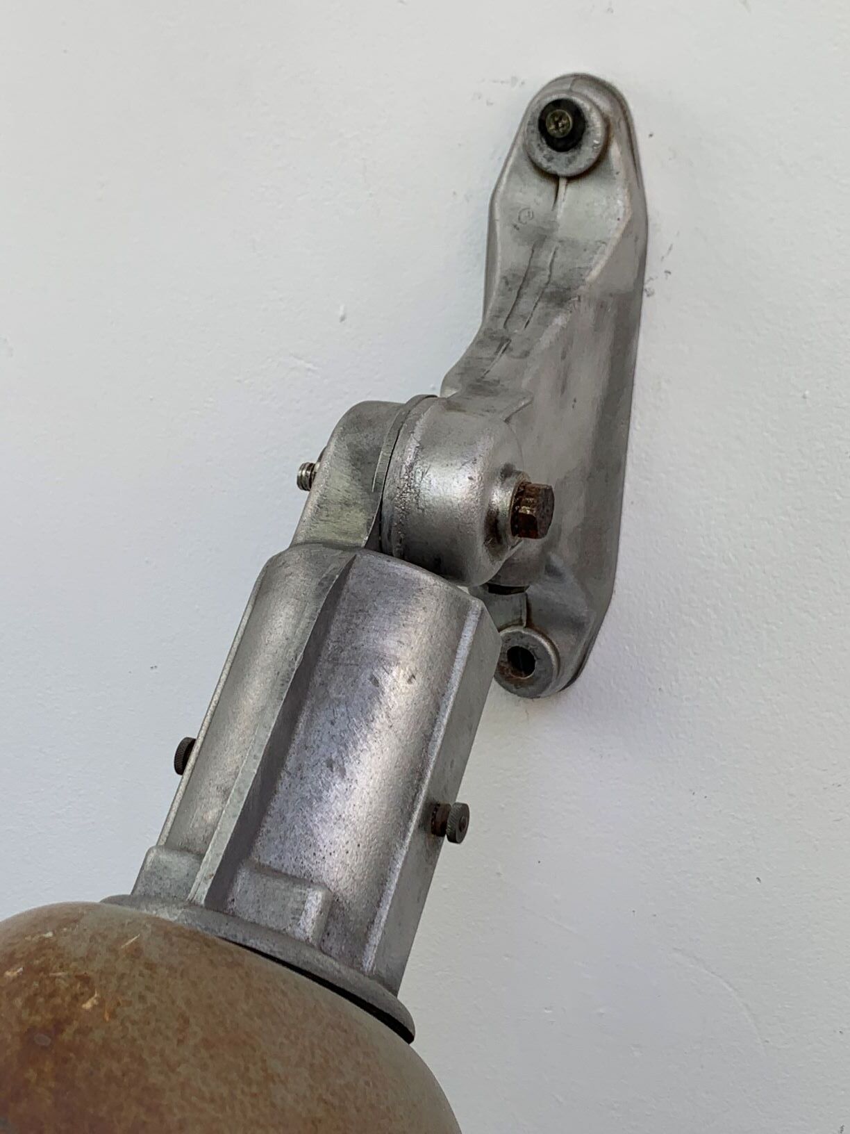 Applique Mazda eclairage rue atelier 1960