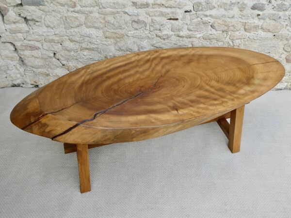 Table basse en bois massif, tronc d'arbre