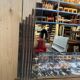 Buffet bas époque Art déco en bois et marbre avec miroir