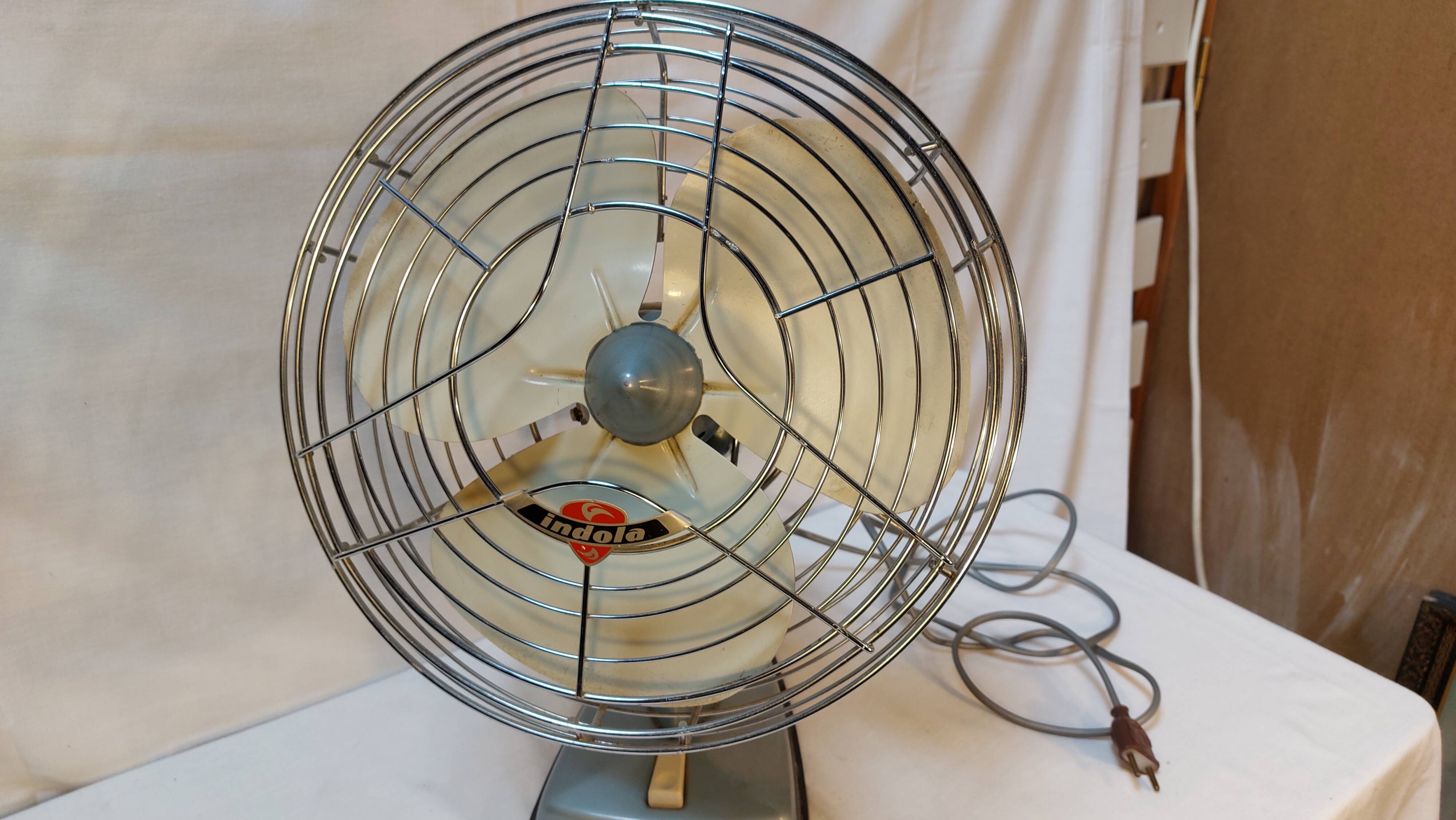 Vintage fan Indola - 60s