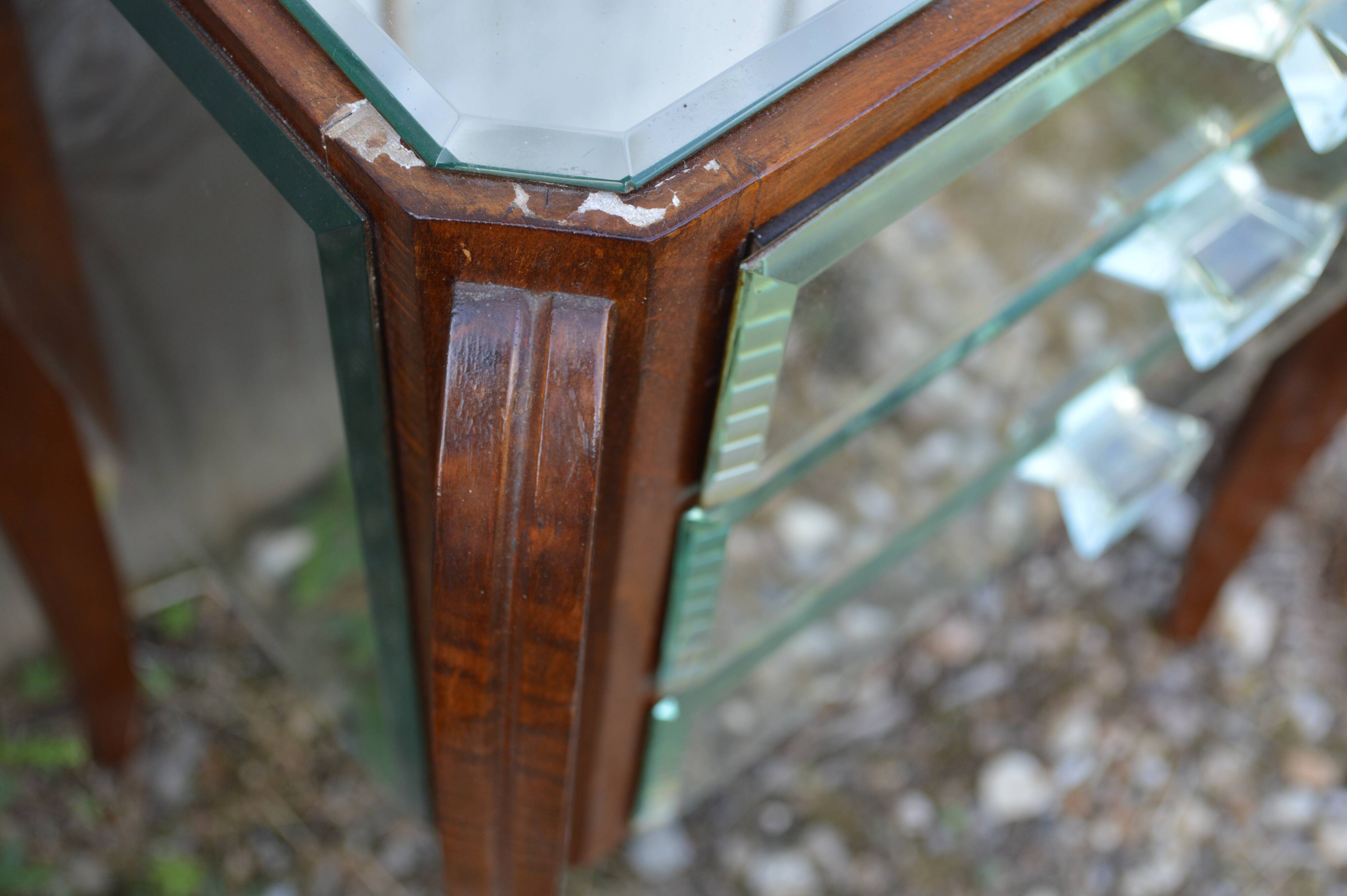 Bedside table art deco mirror